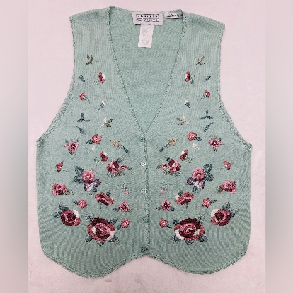 Jantzen Petite Hand-embroidered Floral Sweater Vest